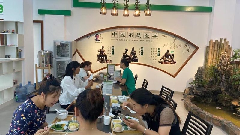 小儿推拿：0到1岁宝宝适用吗？**